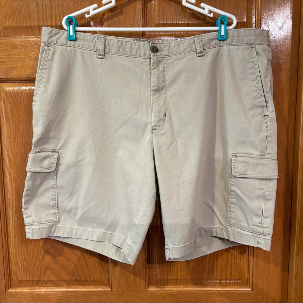Tommy Bahama Light Tan Cargo Shorts
